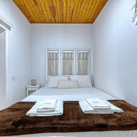 Apartment Alfama Rose Lisbon